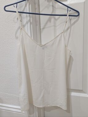 Equipment Layla Silk Cami